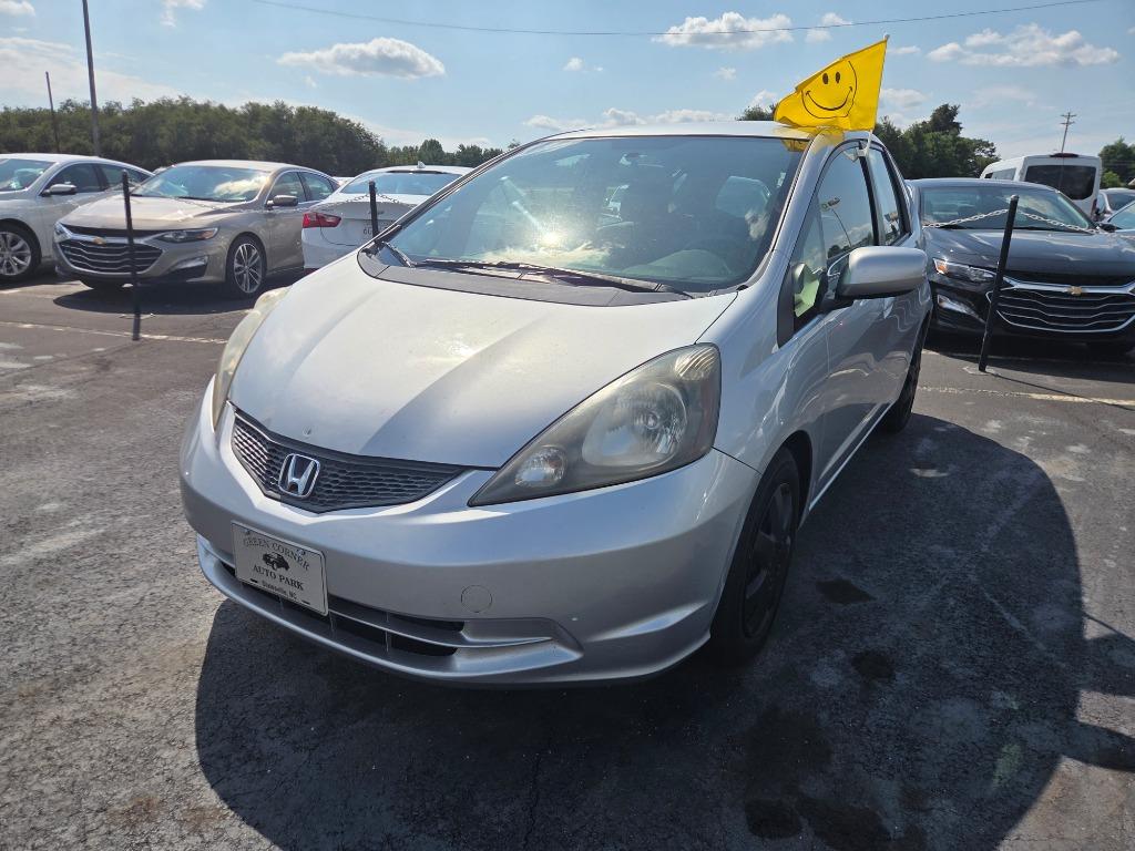 2013 Honda Fit Auto's photo